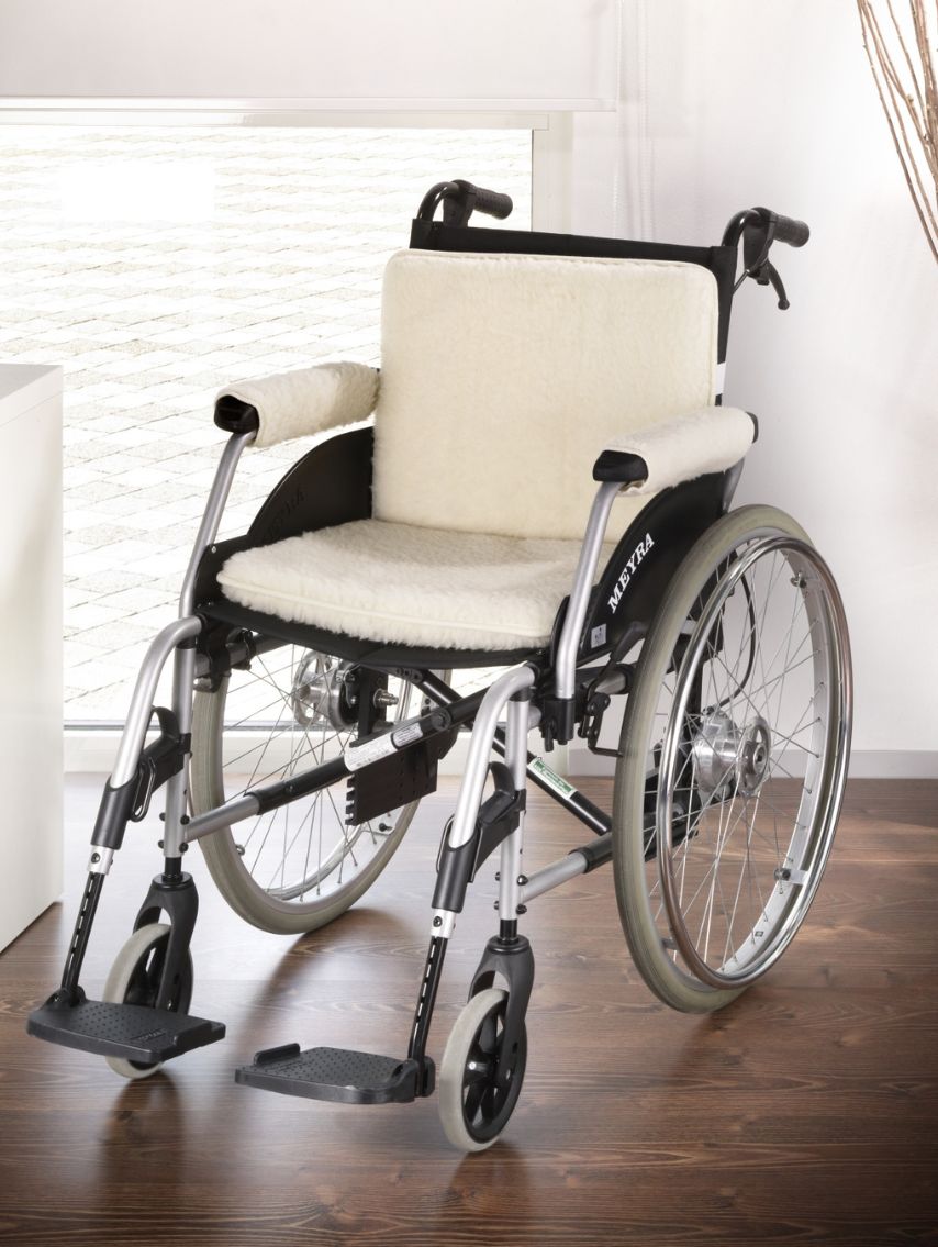 Produktbild von Schurwoll-Rollstuhl-Set